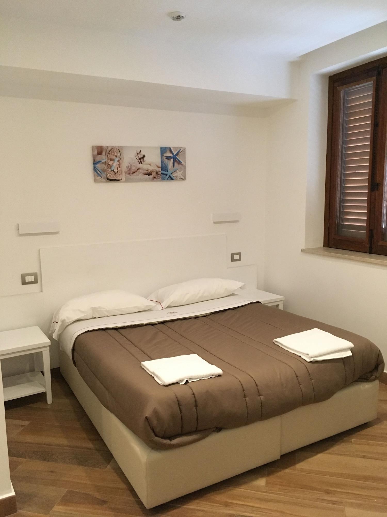 Hotel Il Pirata Cinisi Buitenkant foto